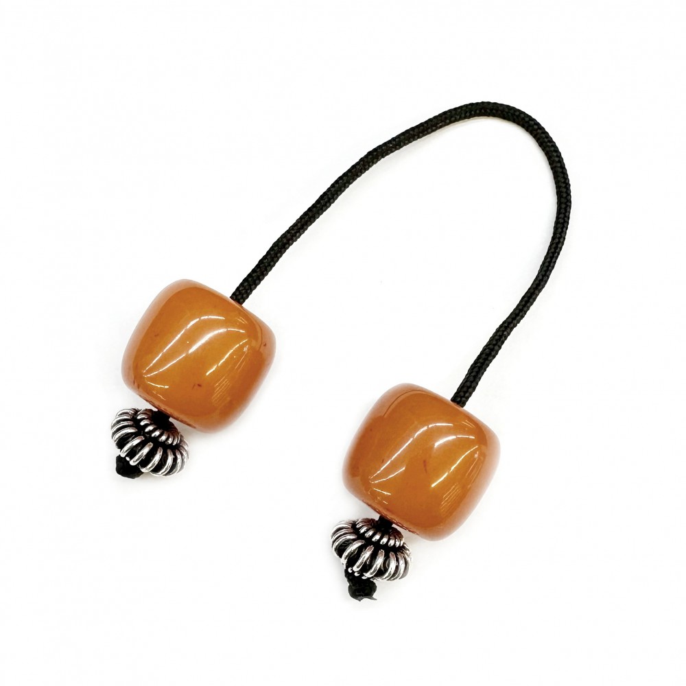 Begleri with 2 resin beads honey color Begleri