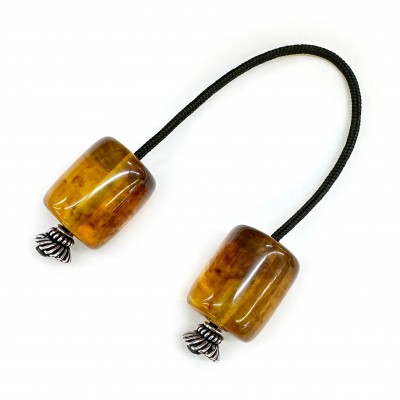 Μπεγλέρι με 2 χάντρες 25x20mm από σκόνη Κεχριμπάρι και ρητίνη διάφανο μελί με καφέ νερά