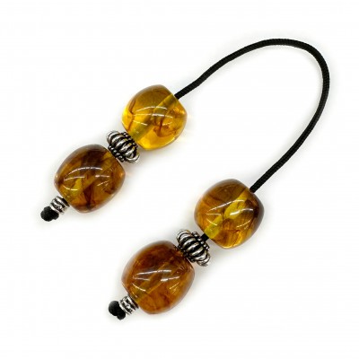 Μπεγλέρι με 4 χάντρες 20x20mm από σκόνη Κεχριμπάρι και ρητίνη διάφανο μελί με καφέ νερά