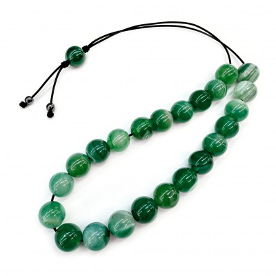 Komboloi with 23 Agate green round beads 10mm natural semi precious stones
