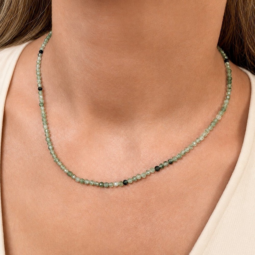 Αβεντουρίνη πράσινη (Aventurine) Κολιέ με φυσικούς ημιπολύτιμους λίθους χάντρες πολυγωνικές 3mm Κολιέ με Ημιπολύτιμους Λίθους