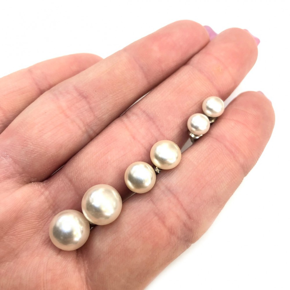 Stud earrings pearls Earrings