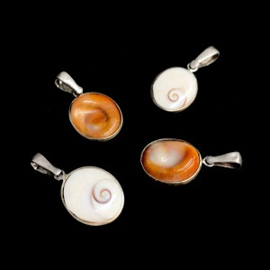 Eye of the sea natural shell , double sided with silver 925 Shells