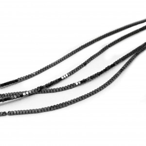 Αιματίτης (Hematite) φυσικοί ημιπολύτιμοι λίθοι χάντρες κύβος με κοφτές γωνίες 1.5mm (σειρά∽42cm∽300χάντρες) Αιματίτης - Hematite