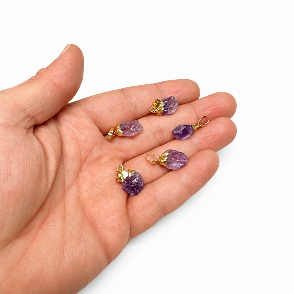 Αμέθυστος (Amethyst) φυσικός ημιπολύτιμος λίθος ακανόνιστος κρεμαστός με επίχρυση λεπτομέρεια 15mm Ακανόνιστοι Κρεμαστοί Λίθοι