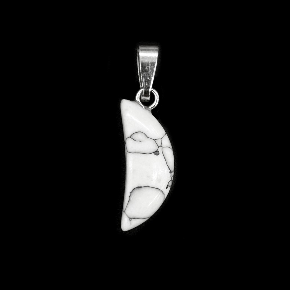 Χαολίτης λευκός (White Howlite) φυσικός ημιπολύτιμος λίθος μισοφέγγαρο κρεμαστό 20x8mm