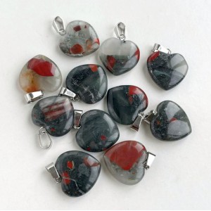 Αιματόπετρα (African Bloodstone) φυσικός ημιπολύτιμος λίθος καρδιά κρεμαστή 15mm / 20mm Καρδιά Κρεμαστοί Λίθοι
