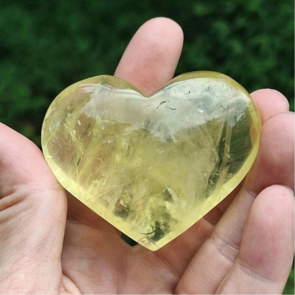 Κιτρίνης (Citrine) φυσικός ημιπολύτιμος λίθος σε σχήμα καρδιά 5.5cm∽6.5cm Λίθοι Χώρου