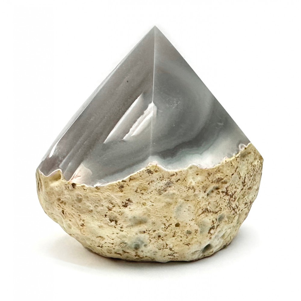 Agate gray natural semi precious pointed stone 7.5cm x 7.5cm x 5.5cm Decorative Stones