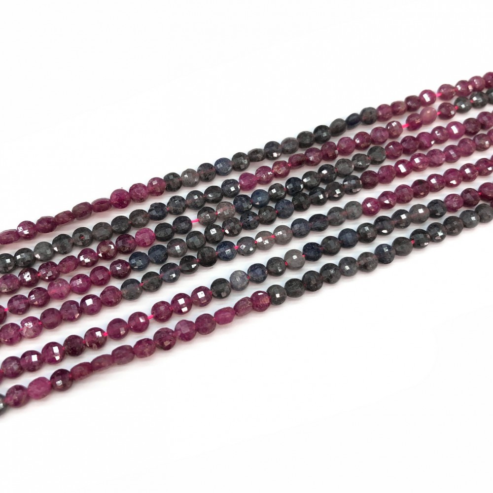Ρουμπίνι και Ζαφείρι (Ruby Madagascar and Blue Sapphire) φυσικοί πολύτιμοι λίθοι χάντρες πλακέ πολυγωνικές 4x3mm (σειρά∽40cm∽104χάντρες) Μικτές Ημιπολύτιμες Χάντρες