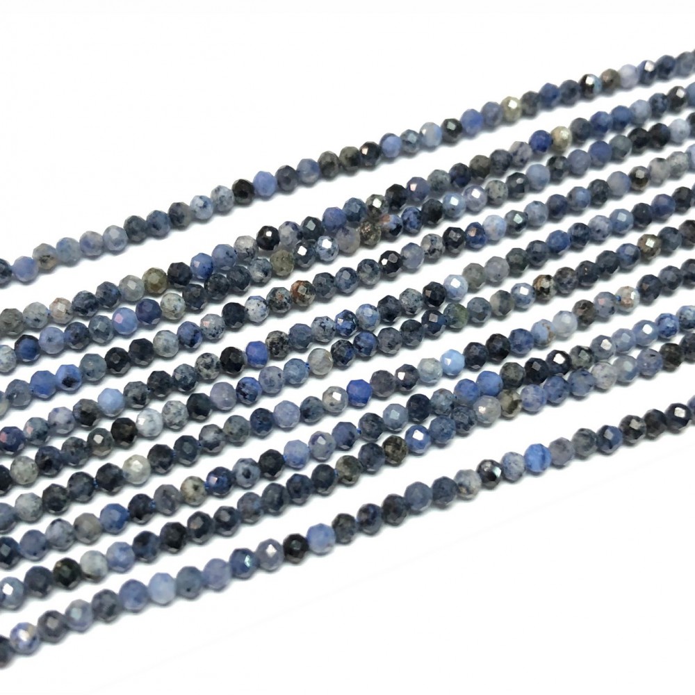 Ζαφείρι μπλε (Blue Sapphire) φυσικοί πολύτιμοι λίθοι χάντρες πολυγωνικές 2mm (σειρά∽39cm∽188χάντρες) Ζαφείρι - Sapphire